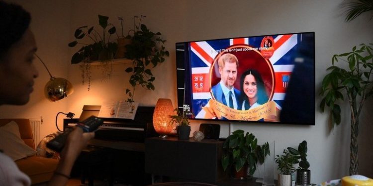 Harry e Meghan criticam o Palácio de Buckingham e o príncipe William em parte final de documentário