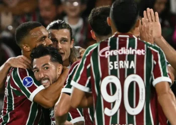 Fluminense faz jogo adiado com o Ceará no Maracanã para entrar no G-6 do Brasileirão