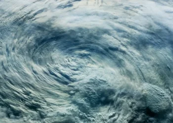 Lento e poderoso: por que furacão Melissa pode ser catastrófico na Jamaica