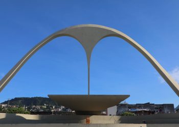 Liesa vai colocar à venda ingressos para frisas no Sambódromo