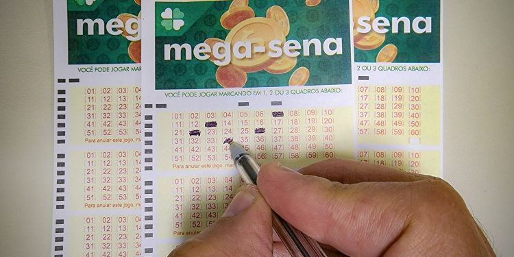 Mega-Sena: confira os números sorteados no concurso 2.932
