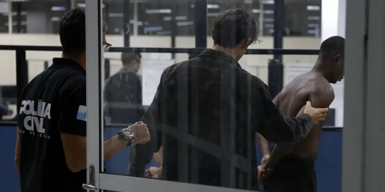 Ministros farão reunião de emergência com governador do RJ nesta quarta-feira (29)