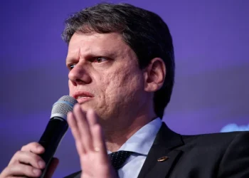 Tarcísio busca STF por reaproximação após crítica a Moraes em discurso no 7 de Setembro