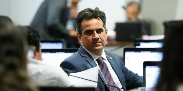 Aliança União Brasil-PP vive divisão interna, saídas e apreensão com Master e Refit