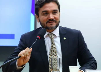 Conselho de Ética do União Brasil recomenda a expulsão de Celso Sabino do partido