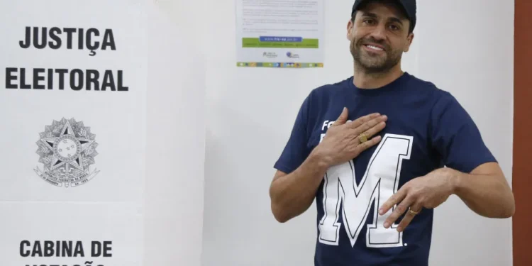 Marçal diz que direita é refém de Bolsonaro e defende outsider em 2026