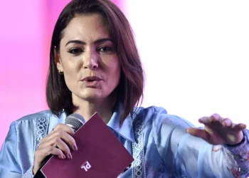 Moraes autoriza que Michelle visite Bolsonaro na PF neste domingo