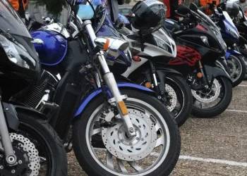 Produção de motos cresce 21,8% em outubro e setor tem melhor desempenho do ano, diz Abraciclo