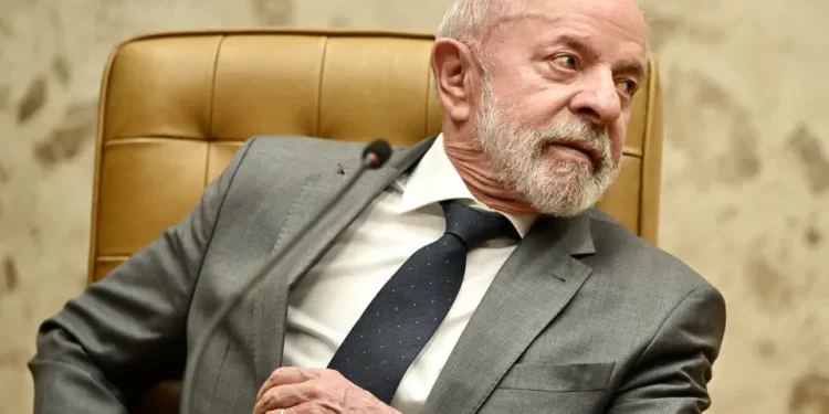 Senadores temem crise inédita por rejeição de Messias e aguardam intervenção de Lula