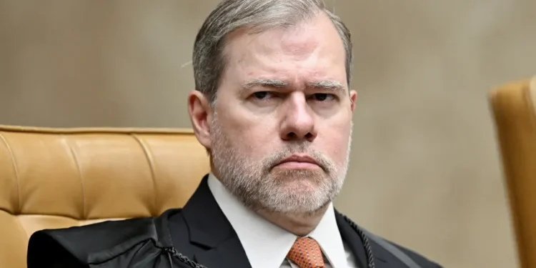 Toffoli muda voto e segue Gilmar para tirar da prisão ex-diretor da Petrobras