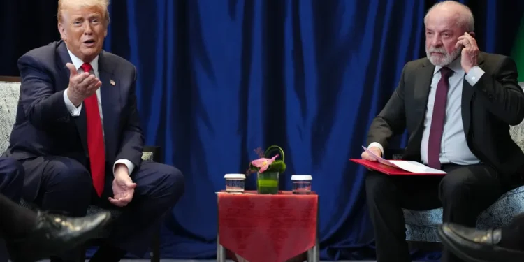 Lula diz ter falado a Trump que conversar é mais barato e menos sofrível que a guerra