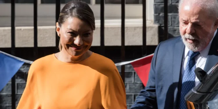 Lula e Janja visitam Roseana Sarney em hospital