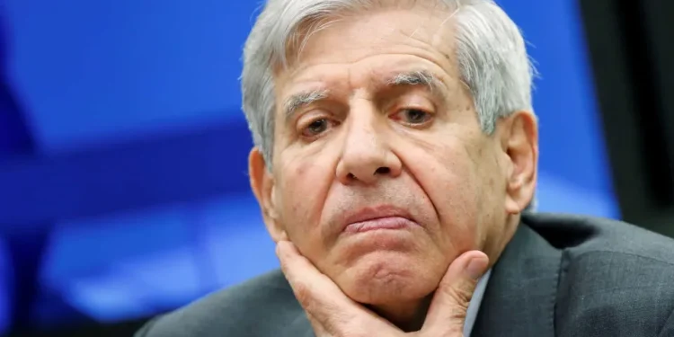 Moraes determina que PF produza laudo pericial sobre saúde de Heleno