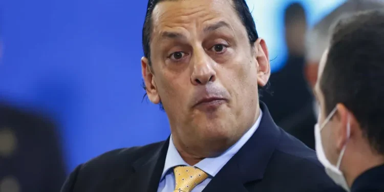 Ex-advogado de Bolsonaro é condenado por injúria racial