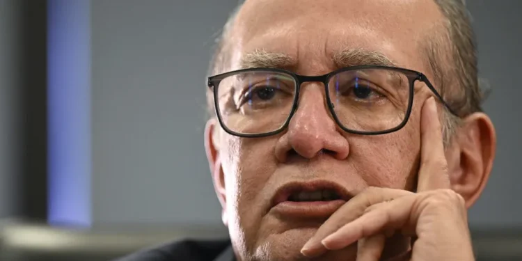 Gilmar Mendes defende Toffoli e diz que ministro tem ‘compromisso com a Constituição’
