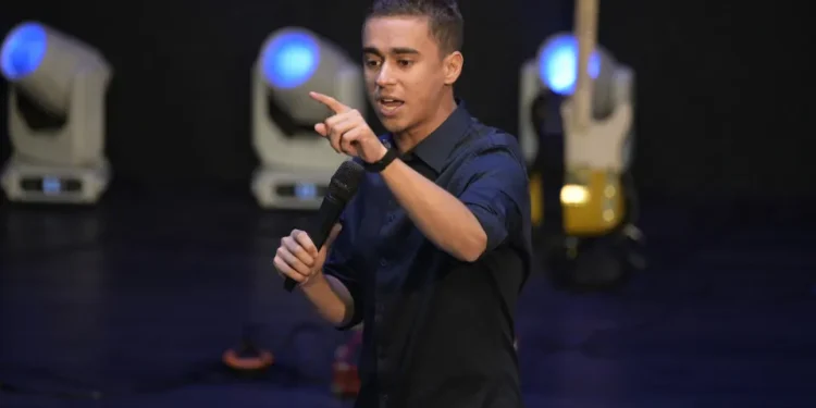 Nikolas encerra ato em Brasília com recado ao STF e sem citar vítimas de raio