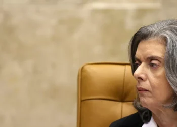 Cármen anuncia regras de conduta para juízes eleitorais com restrição de participação em eventos