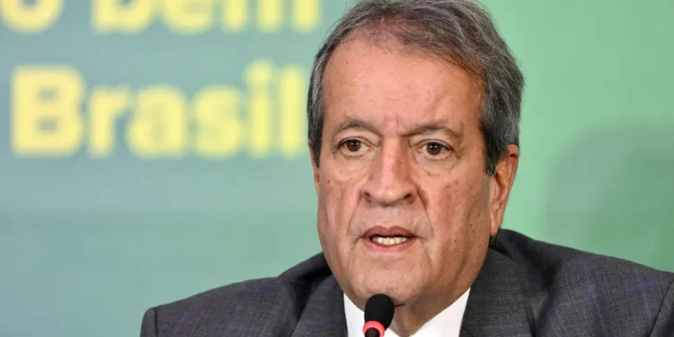 Costa Neto diz que há opção de uma vice mulher para Flávio e cita nome de Tereza Cristina