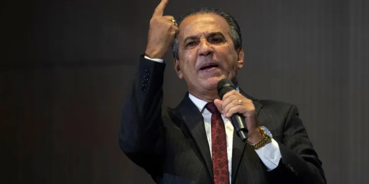 Malafaia diz que Eduardo ‘calado’ ajuda mais na campanha de Flávio do que ‘falando asneira’