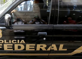 PF faz buscas para investigar vazamento de dados da Receita de ministros do Supremo