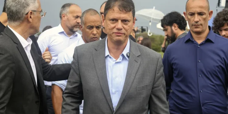 Cunhado de Tarcísio perde cargo na Alesp após troca de deputados