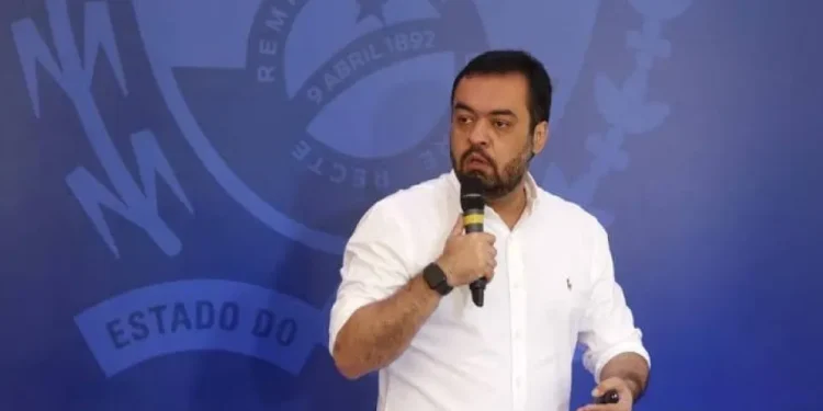 Castro deve deixar governo do Rio às vésperas de julgamento no TSE