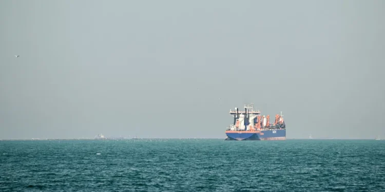 UE alerta para ‘consequências catastróficas’ sem liberdade de navegação permanente em Ormuz