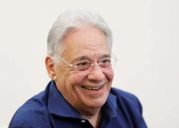 Filhos de FHC obtêm na Justiça interdição do ex-presidente