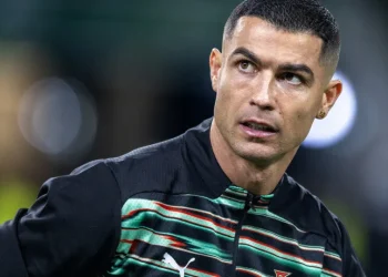 CR7 deixa de seguir Gary Lineker no Instagram: “Fui honesto sobre Messi…”