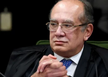 Gilmar cita ideia de fazer ‘boneco de Zema como homossexual’ e diz que seria ofensivo