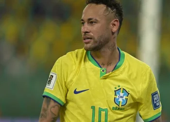 Maioria dos brasileiros defende Neymar na Copa, aponta Datafolha